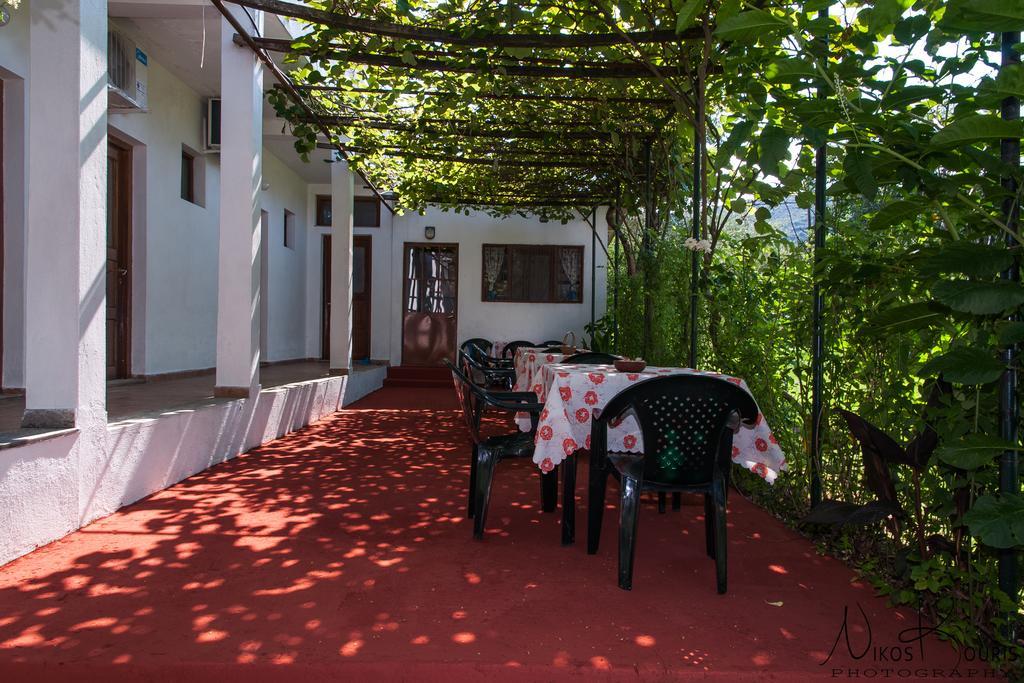 Drivas Apartments ปลาตานิอาส ภายนอก รูปภาพ